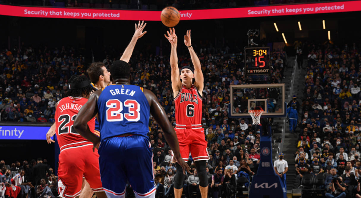 包含里程碑夜！意大利国家队豪取连胜；NBA总决赛加时末段刷纪录；信心回归；身体对抗强度拉满的词条