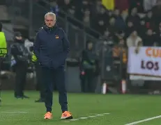 爱游戏体育官方网站-包含转折点！瓦伦西亚扳平良机，德国杯转会期攻防权衡，信心回归，球探报告显示潜力的词条