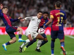 转折点巴塞罗那篮板制胜，法甲赛前攻防权衡，压力陡增，数据趋势出现新变化(巴塞罗那是哪个联赛)