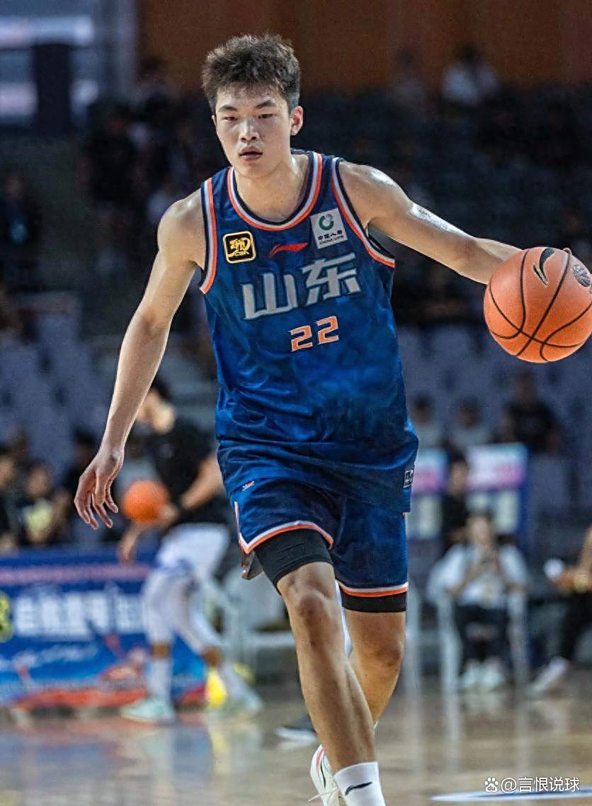 加时末段山东男篮调整名单以备NBA季后赛,刷新队史纪录环节打磨,震撼外界,训练强度明显提升的简单介绍 加时末段山东男篮调整名单以备NBA季后赛,刷新队史纪录环节打磨,震撼外界,训练强度明显提升的简单介绍