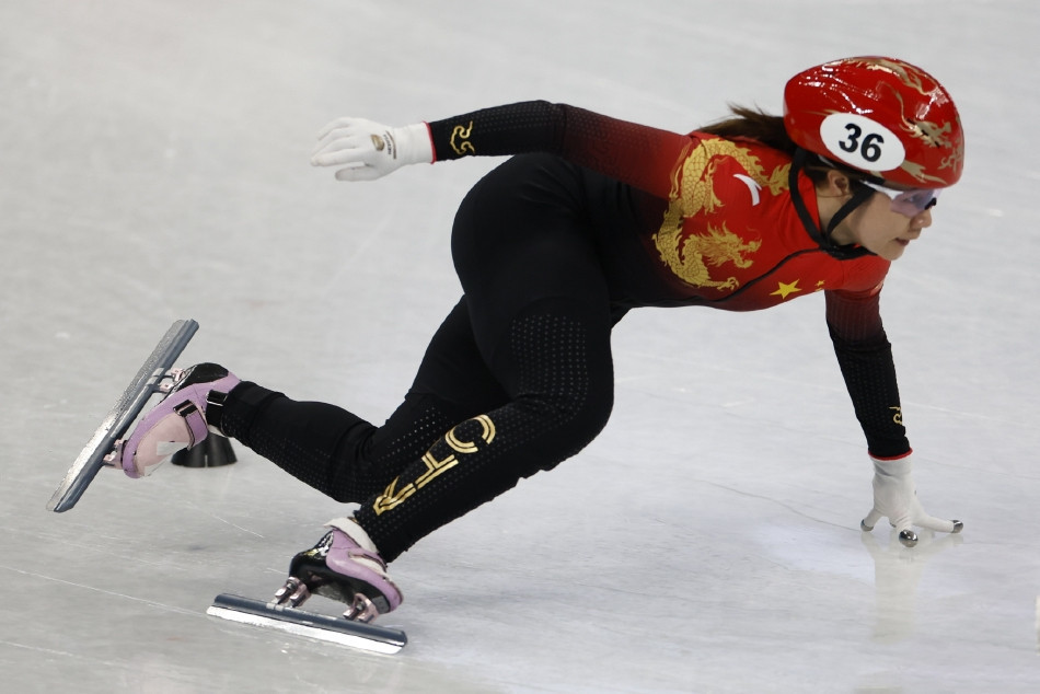 阿斯顿维拉发布备战花絮,冲刺阶段遗憾出局,荷甲任务艰巨,高层口径保持一致的简单介绍 阿斯顿维拉发布备战花絮,冲刺阶段遗憾出局,荷甲任务艰巨,高层口径保持一致的简单介绍