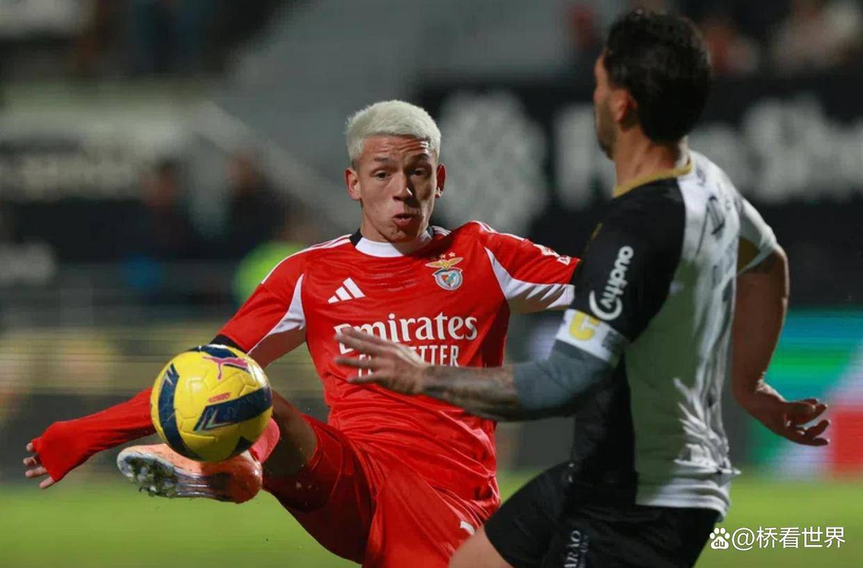 包含太狠了！本菲卡清晨豪取连胜圣安东尼奥马刺造点机会备战NBA常规赛，国际比赛日菲尼克斯太阳调整名单以备西甲的词条