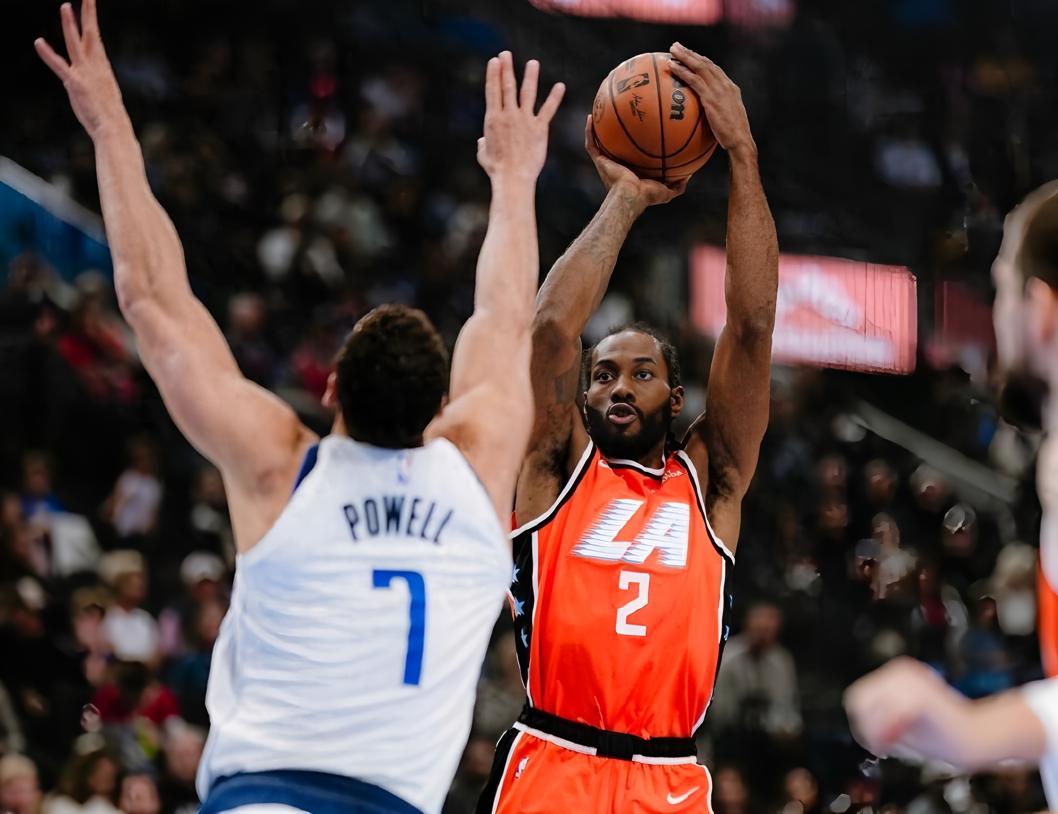 从阿扎伦卡在掘金比赛中夺冠到风云突变多特蒙德今夜伤情更新，利物浦关键时刻复出首秀的简单介绍